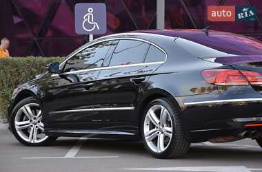 Купе Volkswagen CC / Passat CC 2014 в 