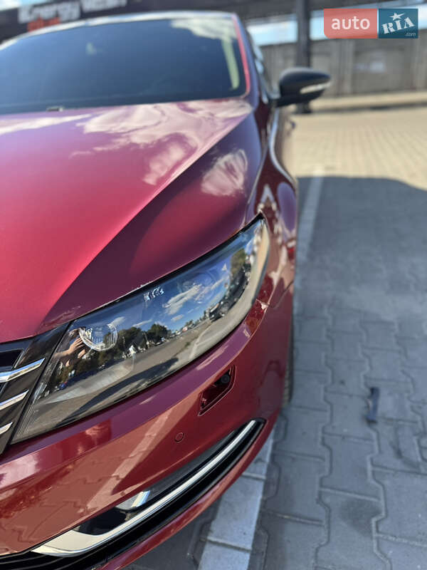 Купе Volkswagen CC / Passat CC 2014 в Киеве фото 13 Купе Volkswagen CC / Passat CC 2014 в Киеве