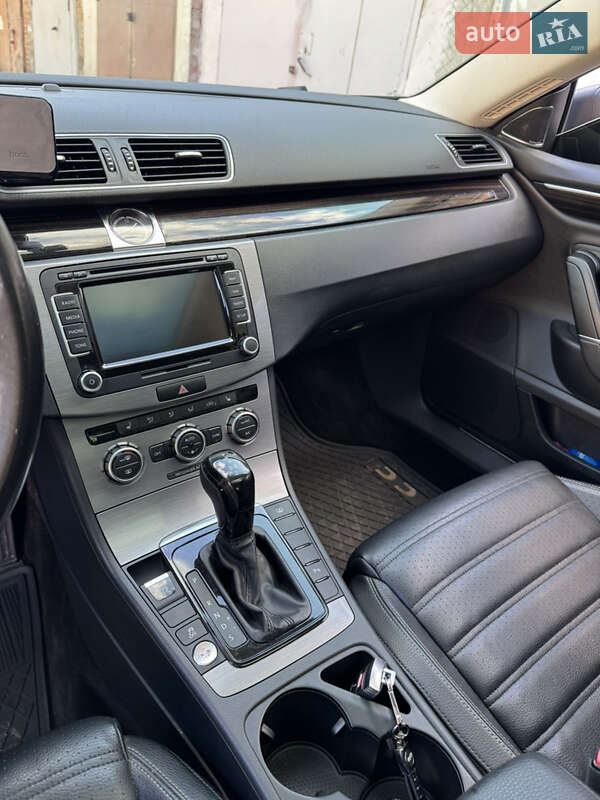 Купе Volkswagen CC / Passat CC 2014 в Киеве фото 12 Купе Volkswagen CC / Passat CC 2014 в Киеве