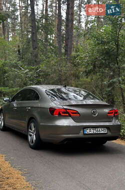 Купе Volkswagen CC / Passat CC 2012 в 