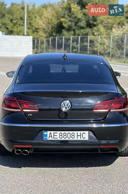 Купе Volkswagen CC / Passat CC 2015 в 