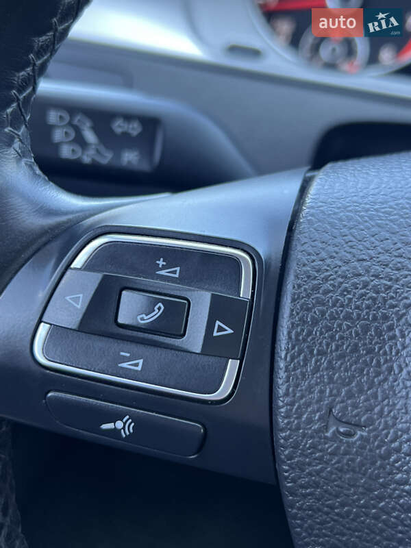 Купе Volkswagen CC / Passat CC 2015 в Днепре