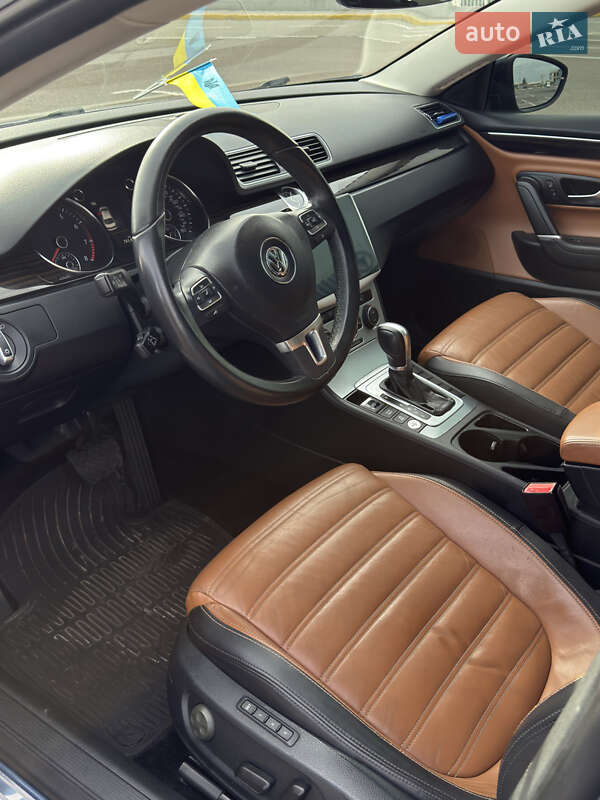 Купе Volkswagen CC / Passat CC 2016 в Одессе