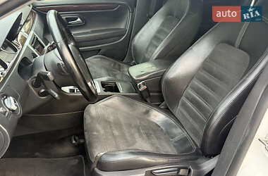 Купе Volkswagen CC / Passat CC 2011 в 