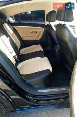 Купе Volkswagen CC / Passat CC 2013 в 