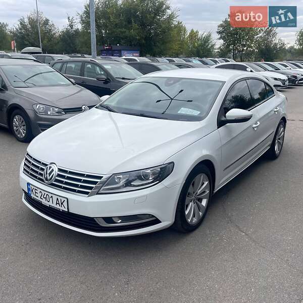 Купе Volkswagen CC / Passat CC 2015 в Днепре