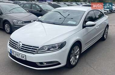 Купе Volkswagen CC / Passat CC 2015 в 