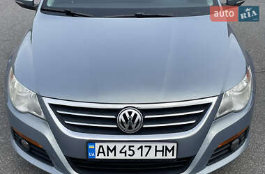 Купе Volkswagen CC / Passat CC 2010 в 