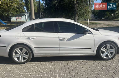 Купе Volkswagen CC / Passat CC 2014 в 