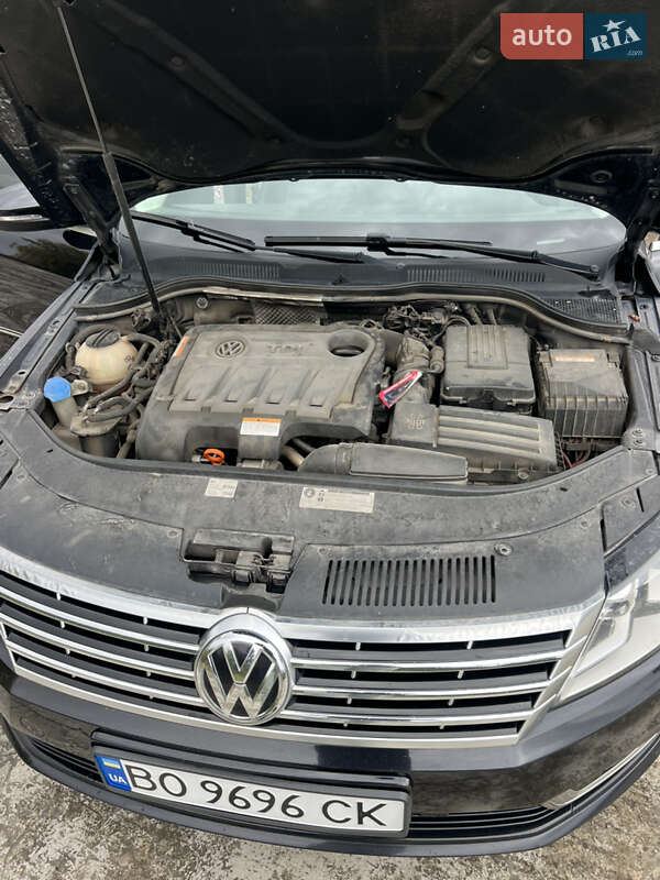 Купе Volkswagen CC / Passat CC 2012 в Залещиках