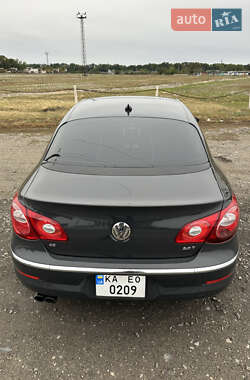 Купе Volkswagen CC / Passat CC 2012 в 