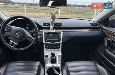 Купе Volkswagen CC / Passat CC 2012 в 