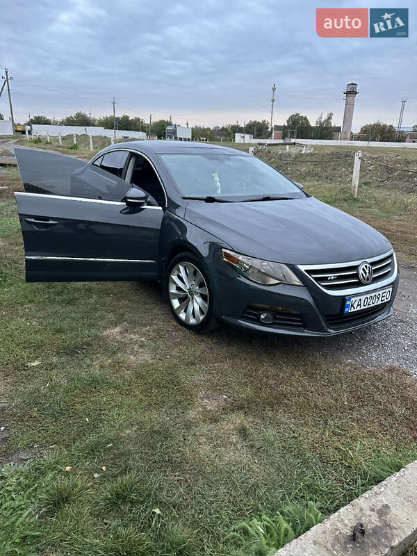 Купе Volkswagen CC / Passat CC 2012 в Полтаві