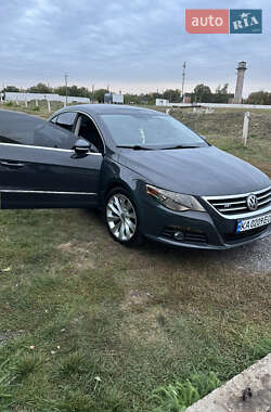 Купе Volkswagen CC / Passat CC 2012 в 
