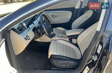 Купе Volkswagen CC / Passat CC 2015 в 