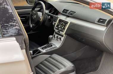 Купе Volkswagen CC / Passat CC 2012 в 