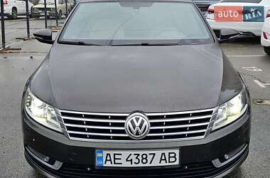 Купе Volkswagen CC / Passat CC 2012 в 