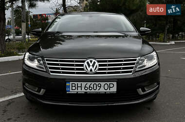 Купе Volkswagen CC / Passat CC 2013 в 