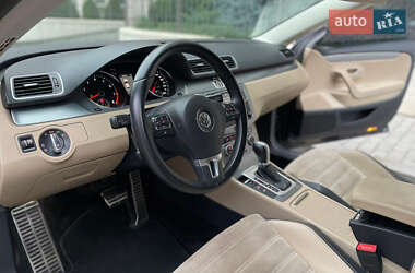 Купе Volkswagen CC / Passat CC 2013 в 