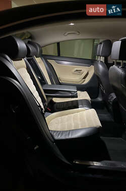 Купе Volkswagen CC / Passat CC 2013 в 