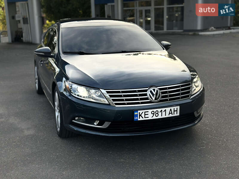 Купе Volkswagen CC / Passat CC 2012 в Днепре