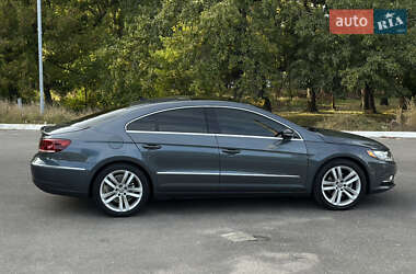Купе Volkswagen CC / Passat CC 2012 в 