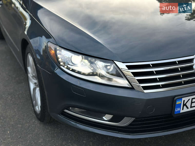 Купе Volkswagen CC / Passat CC 2012 в Днепре