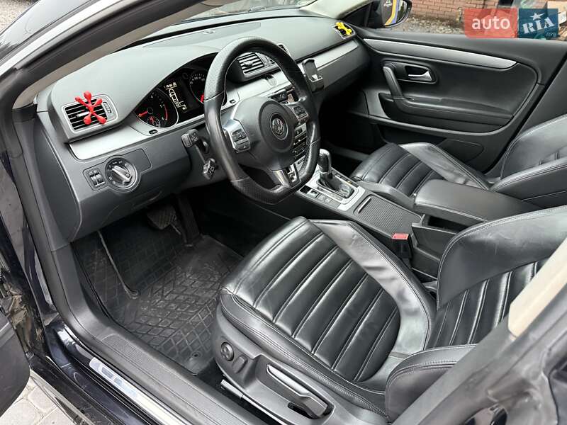Купе Volkswagen CC / Passat CC 2011 в Вінниці