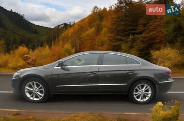 Купе Volkswagen CC / Passat CC 2012 в Києві