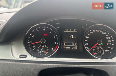 Купе Volkswagen CC / Passat CC 2012 в 