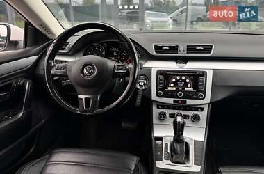 Купе Volkswagen CC / Passat CC 2013 в 