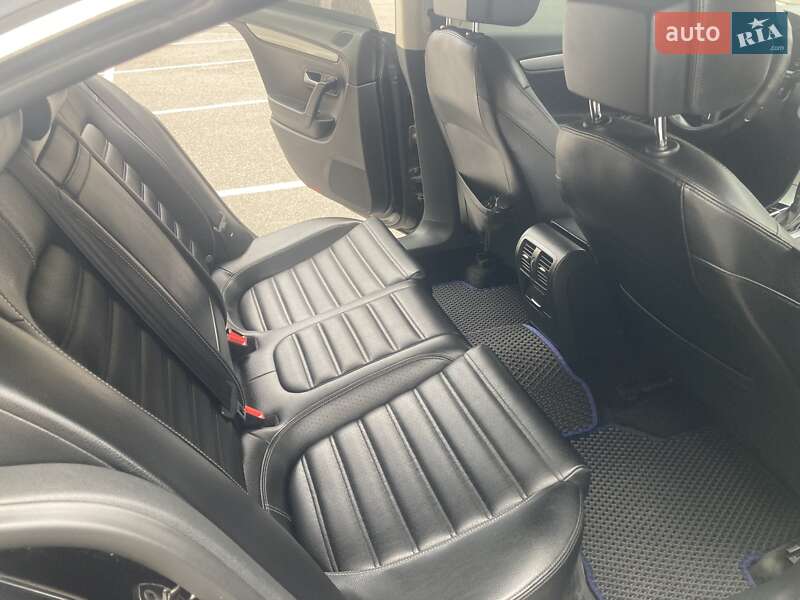 Купе Volkswagen CC / Passat CC 2012 в Харькове