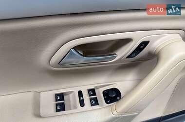 Купе Volkswagen CC / Passat CC 2015 в 