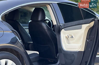 Купе Volkswagen CC / Passat CC 2009 в 