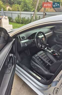 Купе Volkswagen CC / Passat CC 2013 в 