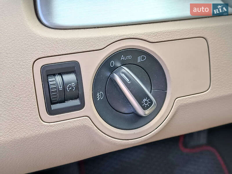 Купе Volkswagen CC / Passat CC 2011 в Харькове