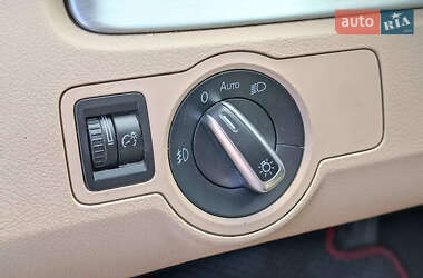 Купе Volkswagen CC / Passat CC 2011 в 