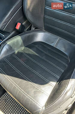 Купе Volkswagen CC / Passat CC 2011 в 