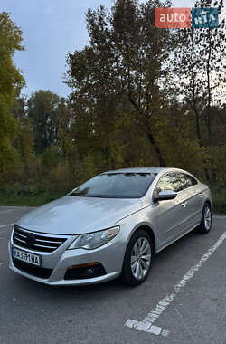 Купе Volkswagen CC / Passat CC 2011 в Чернигове