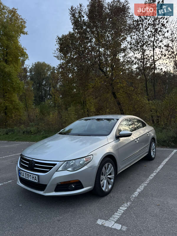 Volkswagen CC / Passat CC 2011