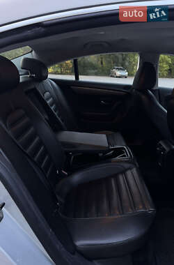 Купе Volkswagen CC / Passat CC 2011 в 