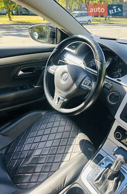 Купе Volkswagen CC / Passat CC 2009 в 