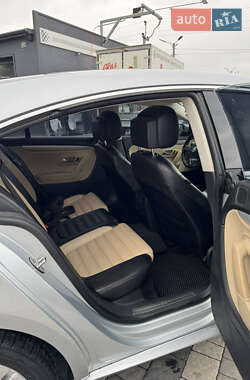 Купе Volkswagen CC / Passat CC 2012 в 