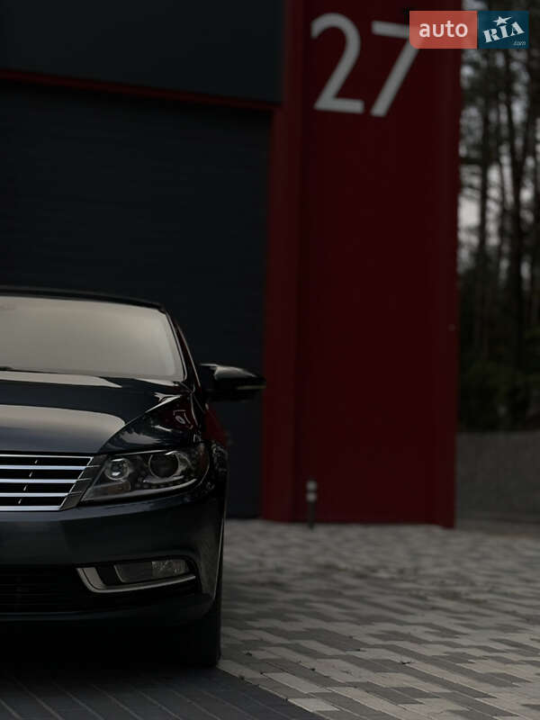 Купе Volkswagen CC / Passat CC 2013 в Львове