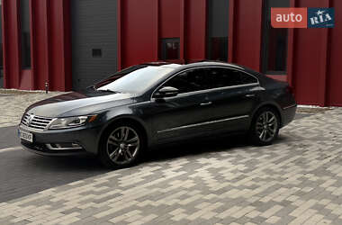 Купе Volkswagen CC / Passat CC 2013 в 