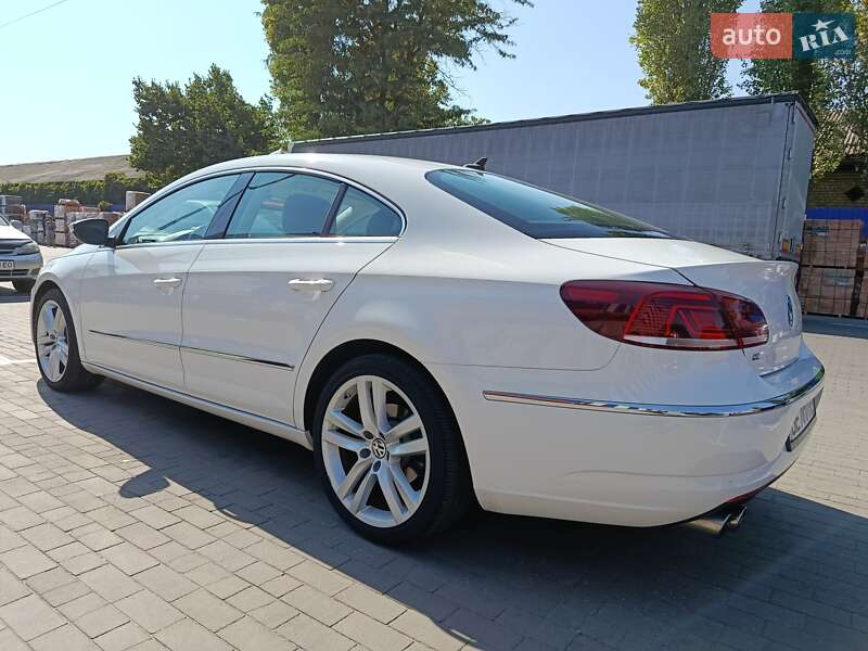 Купе Volkswagen CC / Passat CC 2014 в Николаеве