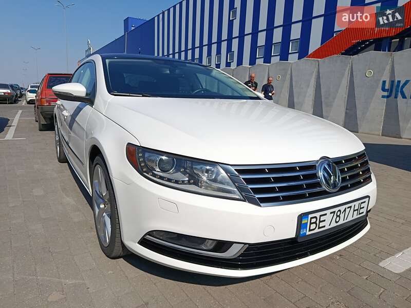 Купе Volkswagen CC / Passat CC 2014 в Николаеве