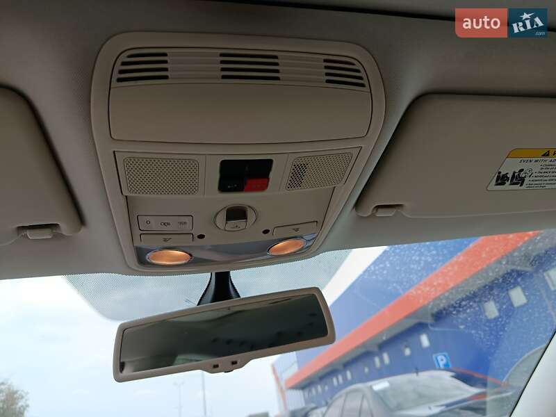 Купе Volkswagen CC / Passat CC 2014 в Николаеве