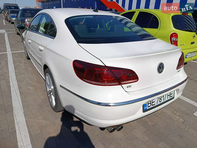 Купе Volkswagen CC / Passat CC 2014 в Николаеве