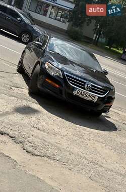 Купе Volkswagen CC / Passat CC 2011 в 